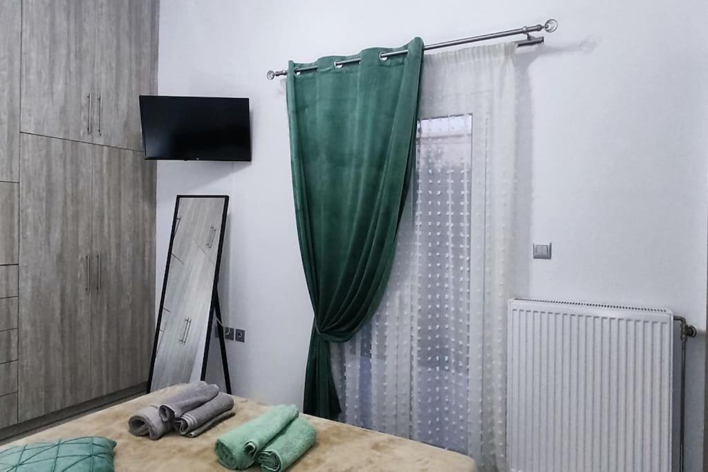 Modern Apartment In Itea Bagian luar foto