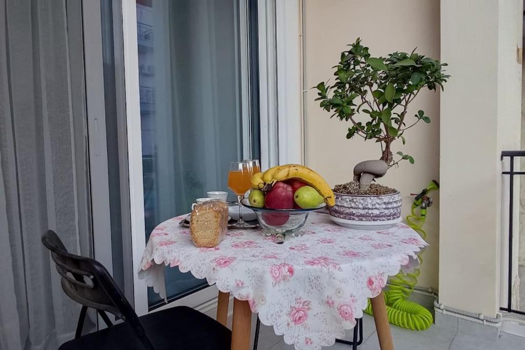 Modern Apartment In Itea Bagian luar foto